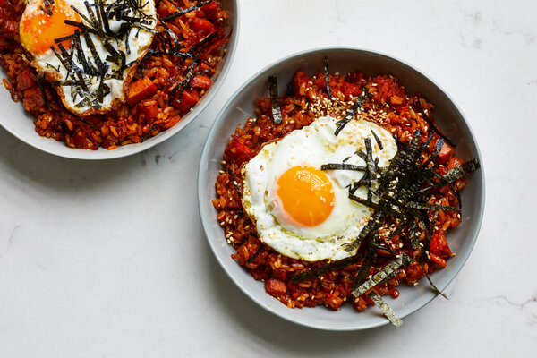 Kimchi fried rice or kimchi-bokkeum-bap is a variety of bokkeum-bap, a popular dish in South Korea that is SPICY!!

